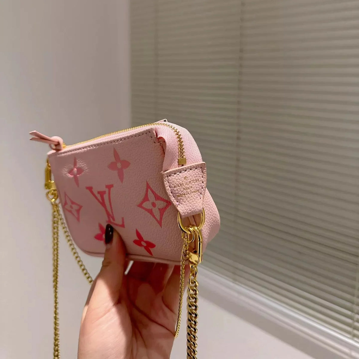 2026 Exquisite+leather+bags-577
