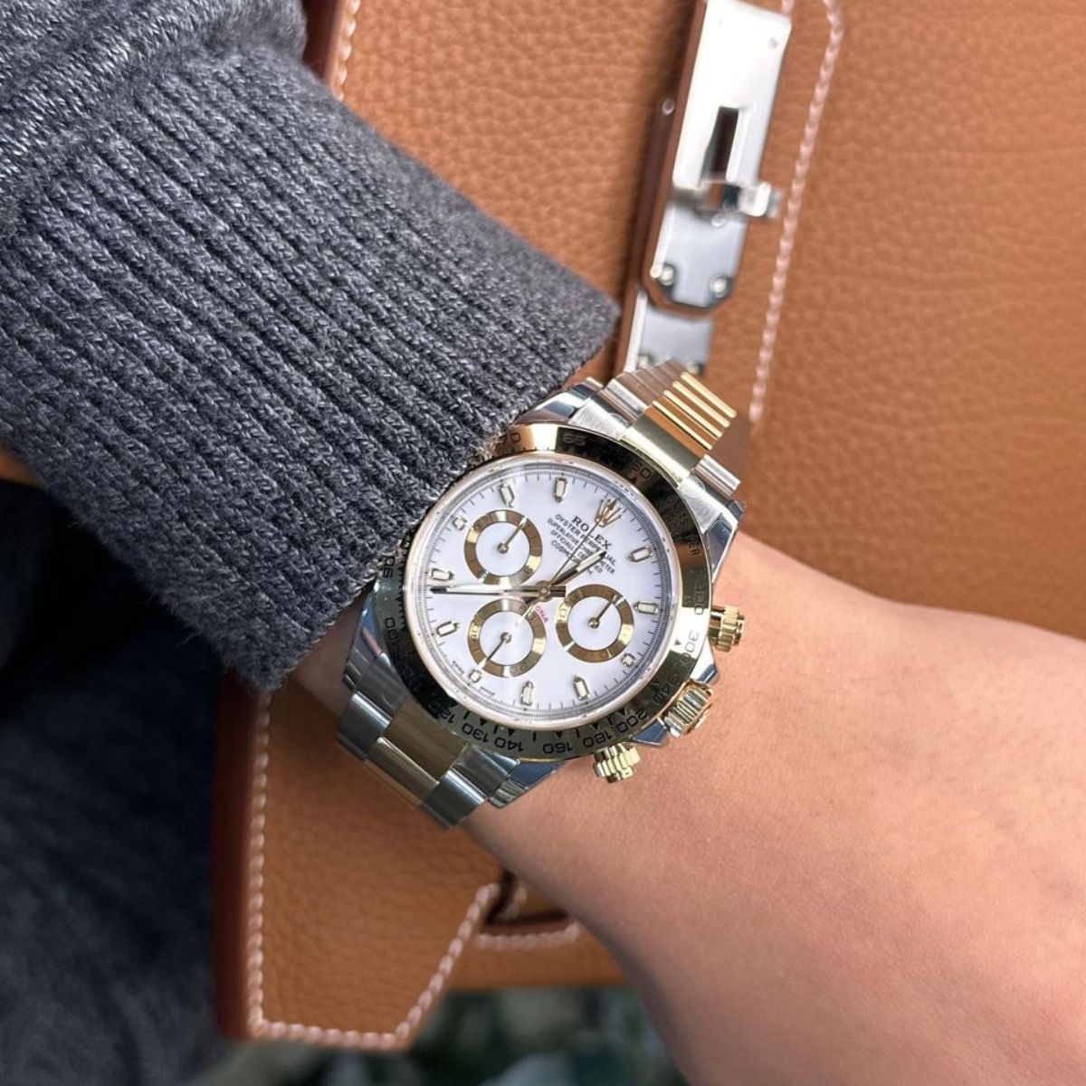 Regency Racing Chronograph 40 mm Timeless Yellow Bezel White golden counter rings Dial 126503 9991