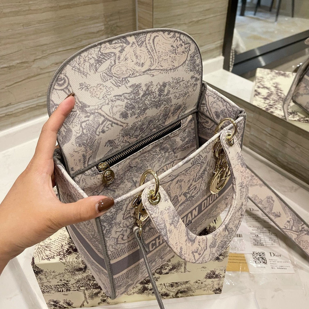 2026 Exquisite+leather+bags-524