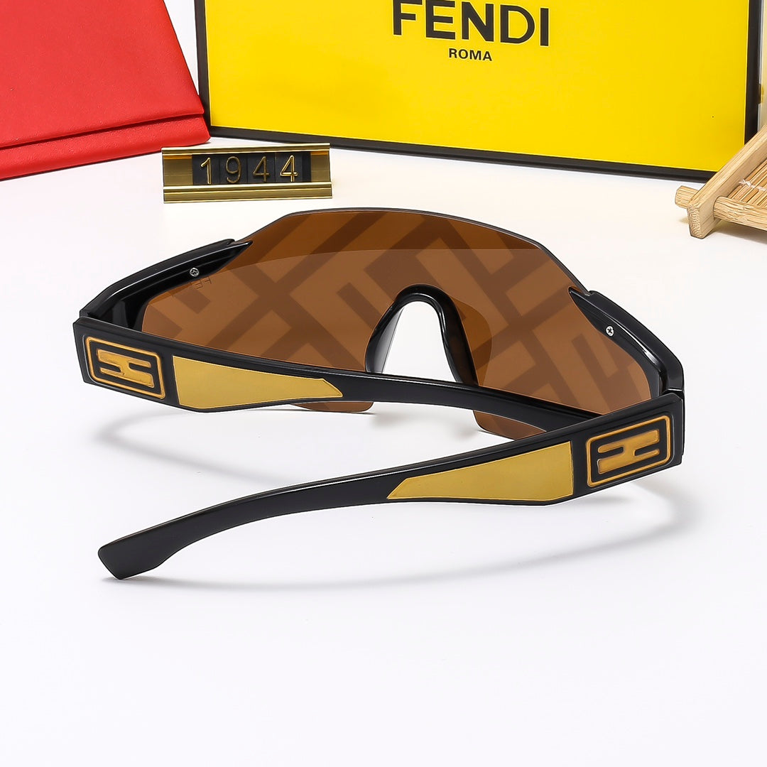 2026 Retro Large Frame Fashion Sunglasses