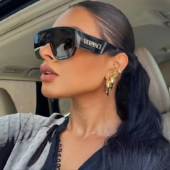 2026 Unisex One-piece Large Frame Fashion Sunglasses