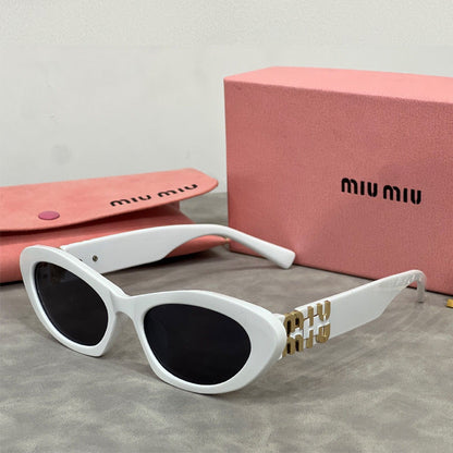 2026 Retro Cat-Eye Women's Oval Sunglasses