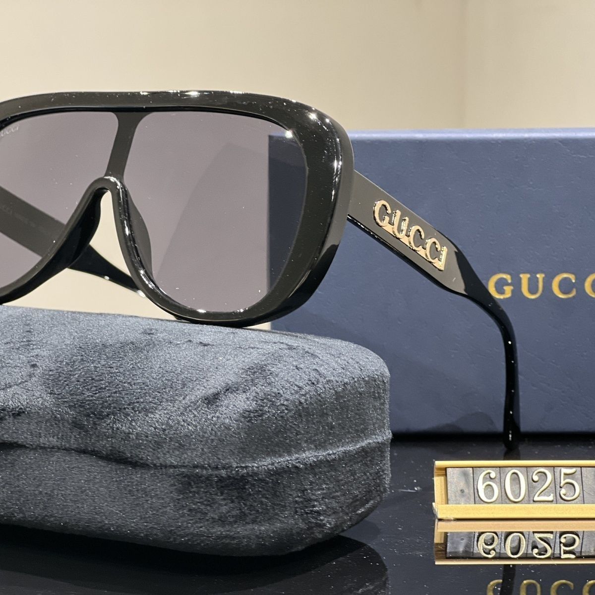 2026 Large Frame One Piece Fashion Sunglasses
