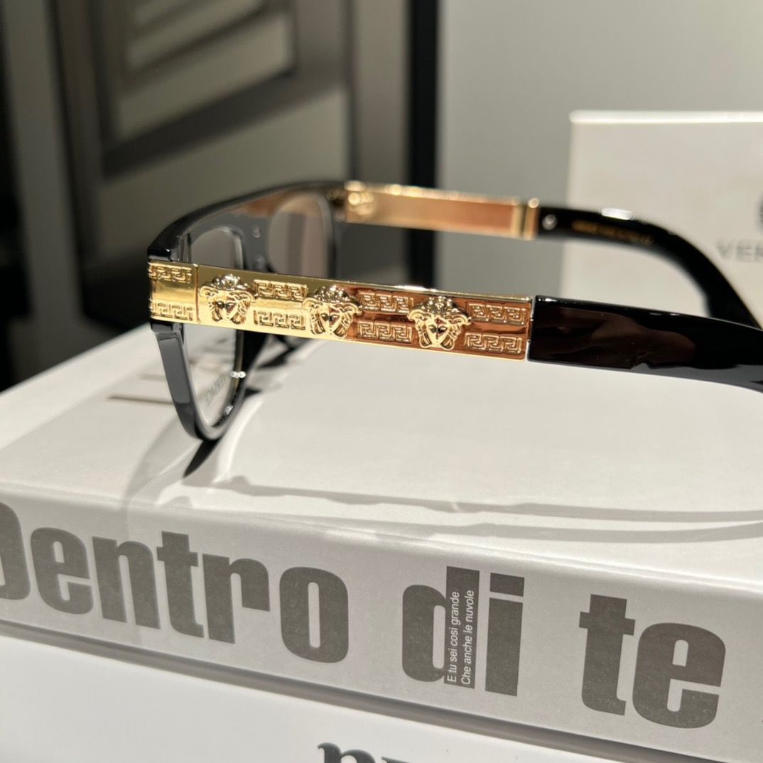 2026 Unisex Emblem Square Glasses