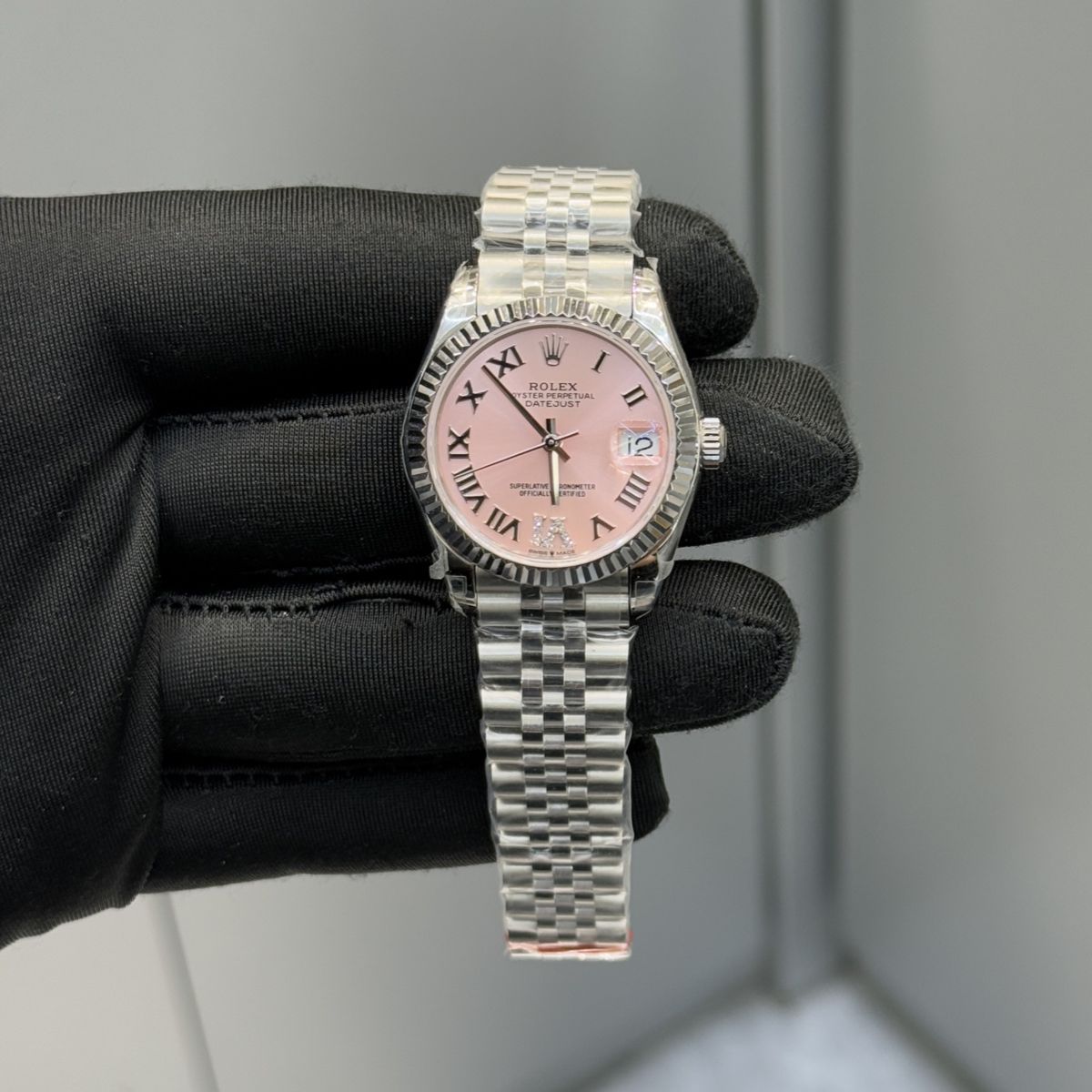 [Super Clone] Regency Classic Date 31 mm Five-Link Fluted Bezel Pink set with diamonds Dial 278274 7048
