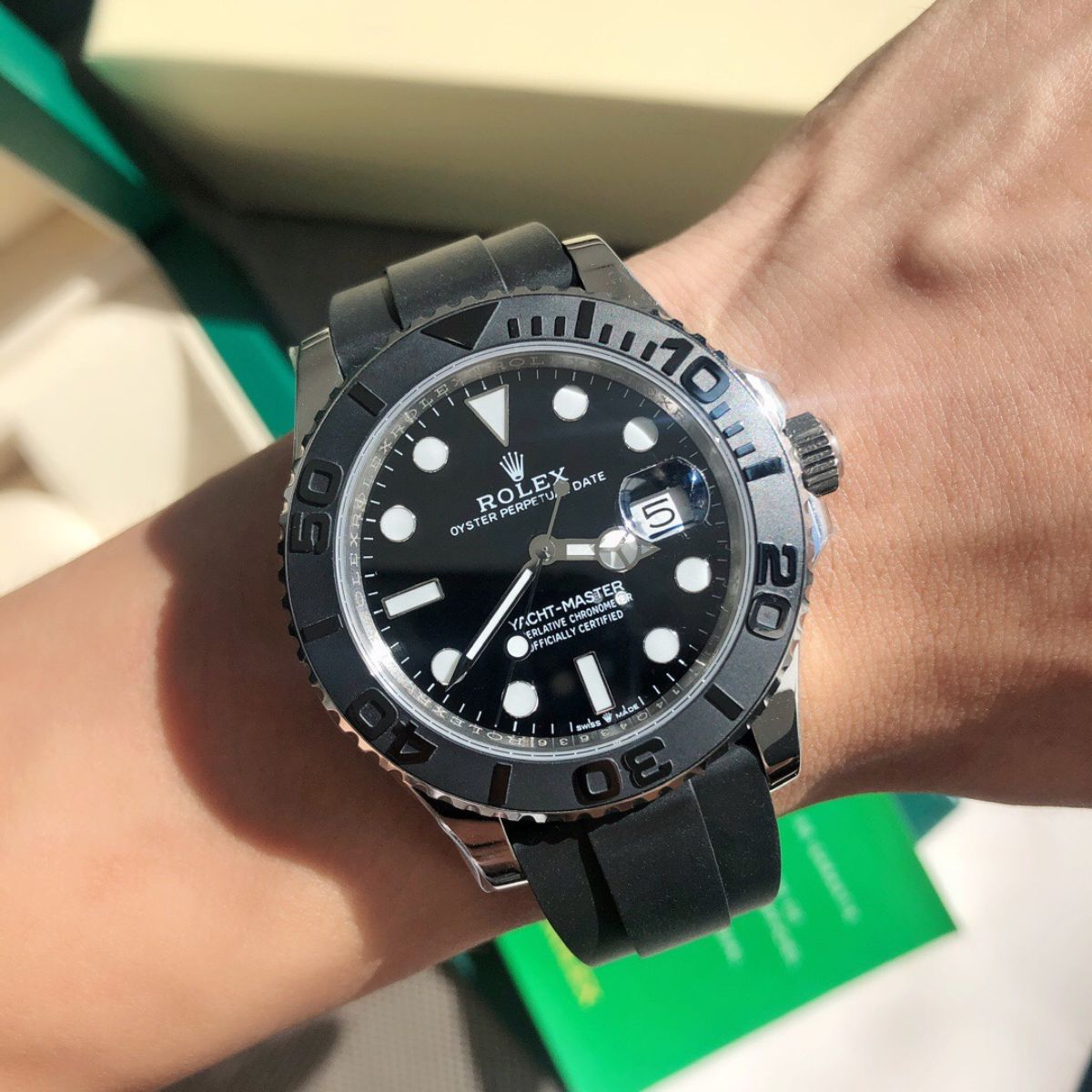 [Super Clone] Regency Marine Master 42 mm Rubber Black ceramic Bezel Bright black Dial 226659 1572