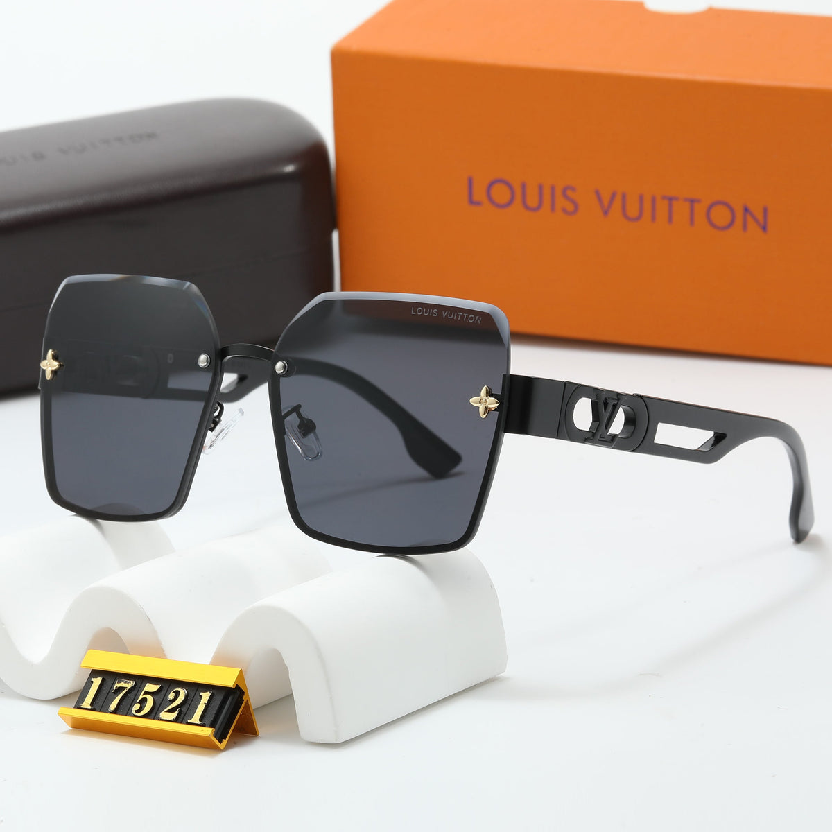 2026 6 Colors Fashion Square Frame Sunglasses 17521