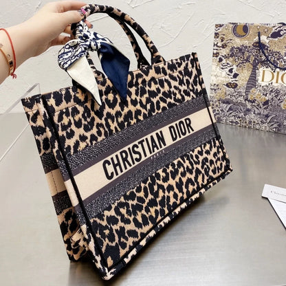 2026 Exquisite+leather+bags-529