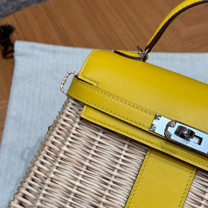 2026 Exquisite+leather+bags-40