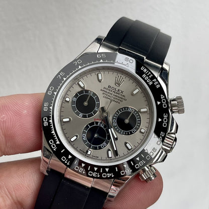 [Super Clone] Regency Racing Chronograph 40 mm Rubber Ceramic Bezel Steel and bright black Dial 126519LN 4605