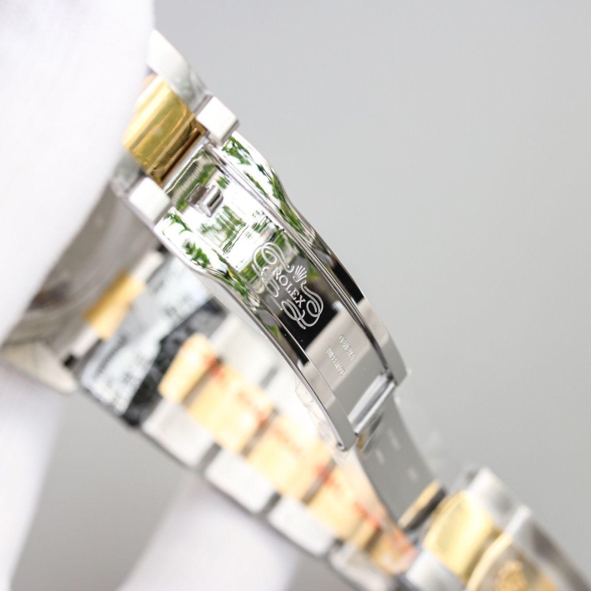 [Super Clone] Regency Dual Time 42 mm Timeless Fluted Bezel Champagne colour Dial 336933 9094