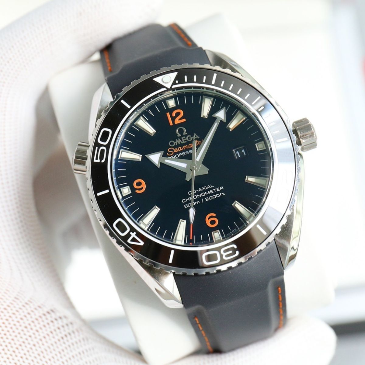 Celestial Ocean Diver 600M 42mm Steel On Rubber Strap Black Dial 7831