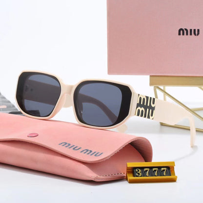 2025 New Square Frame Sunglasses