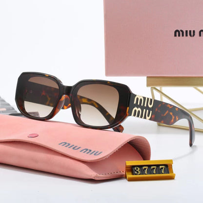 2025 New Square Frame Sunglasses