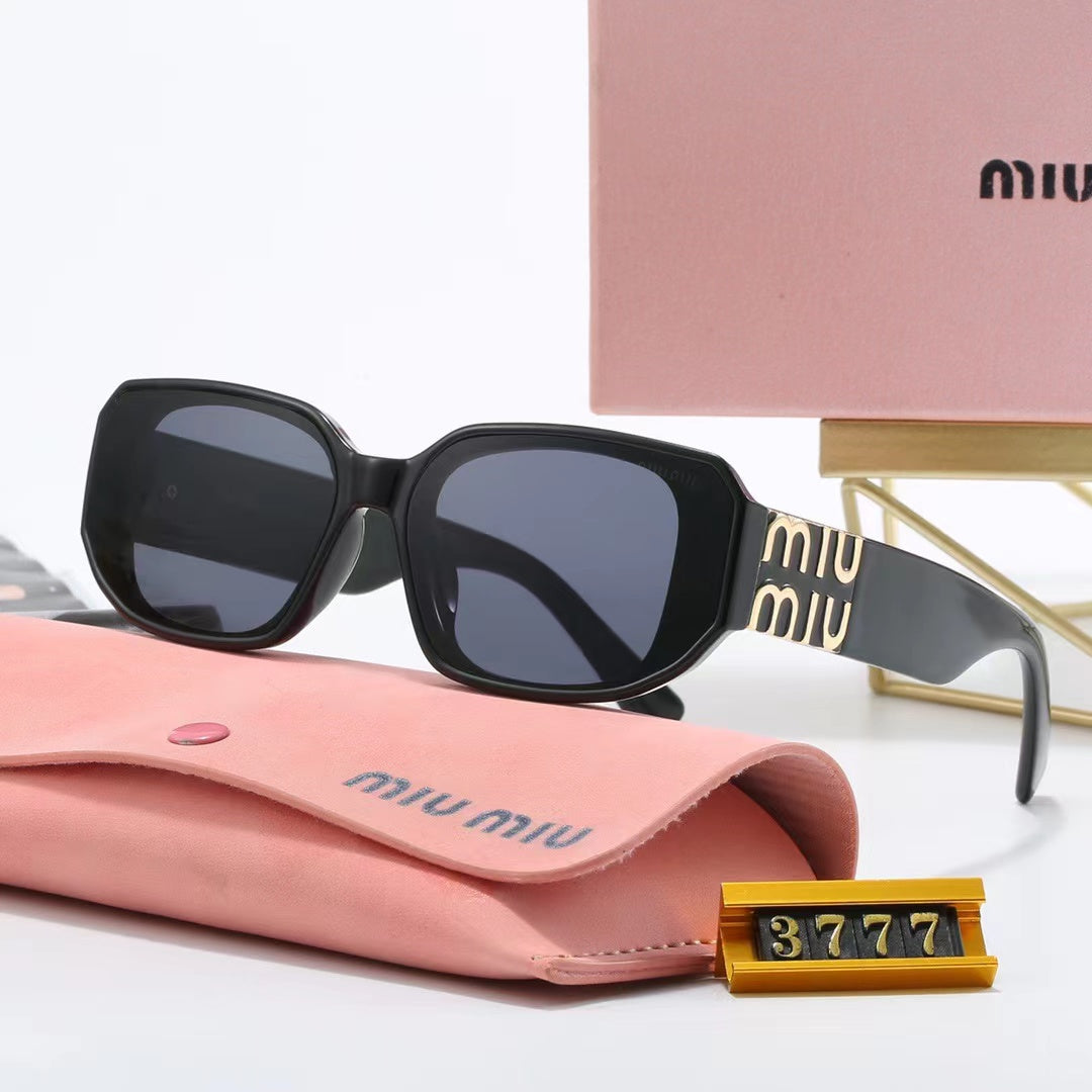 2025 New Square Frame Sunglasses