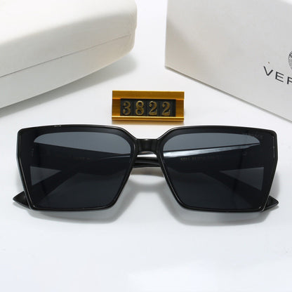 2026 Vintage Square Emblem Sunglasses