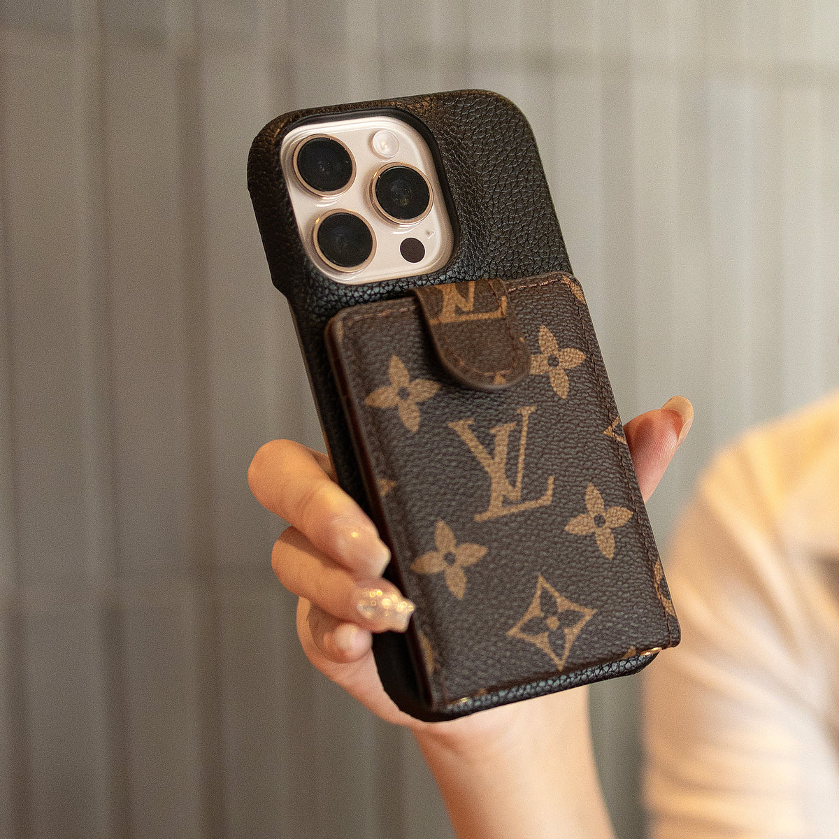 2026new arrivalAdvanced leather iPhone Case With Card Wallet And Strap