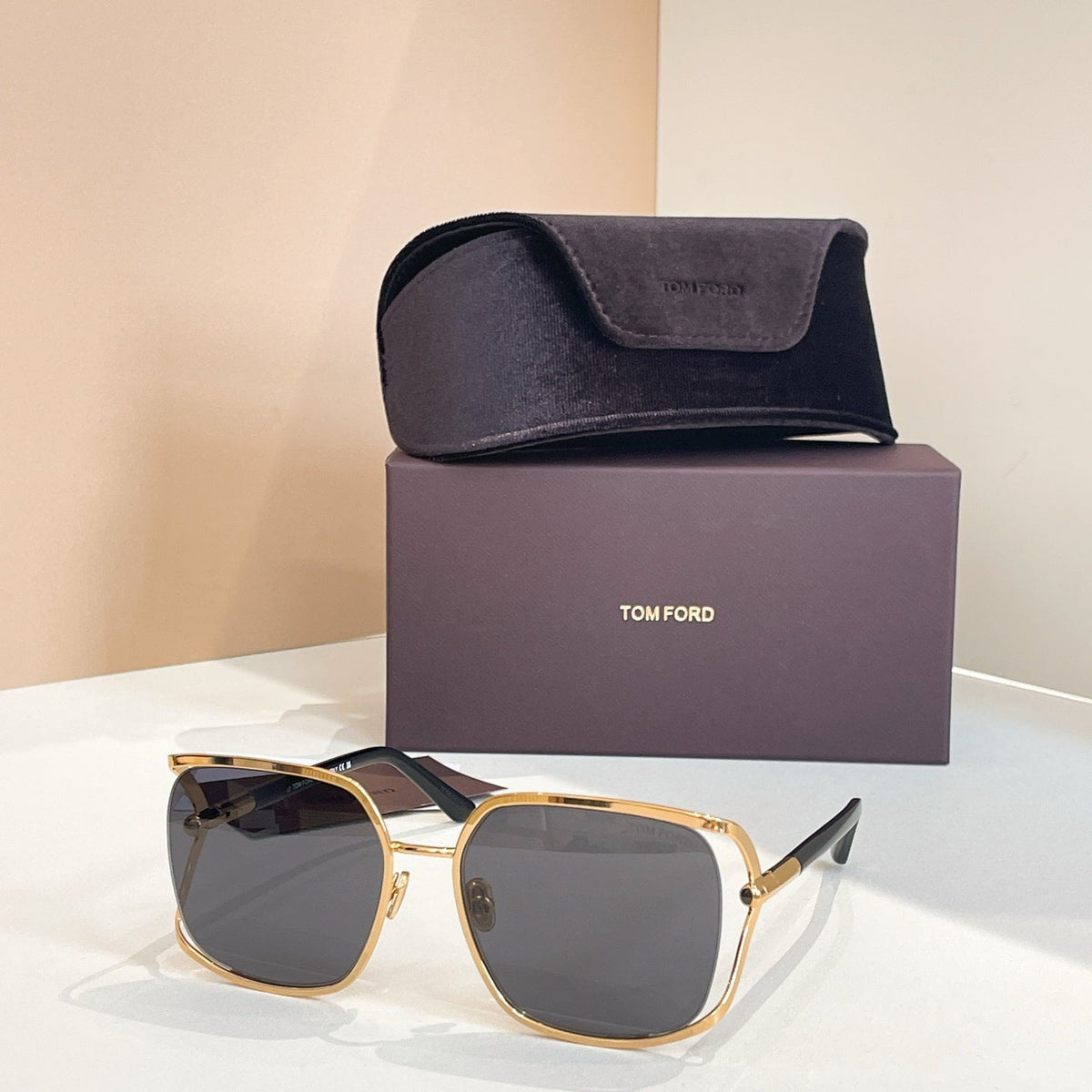 2026 New hollow design sunglasses