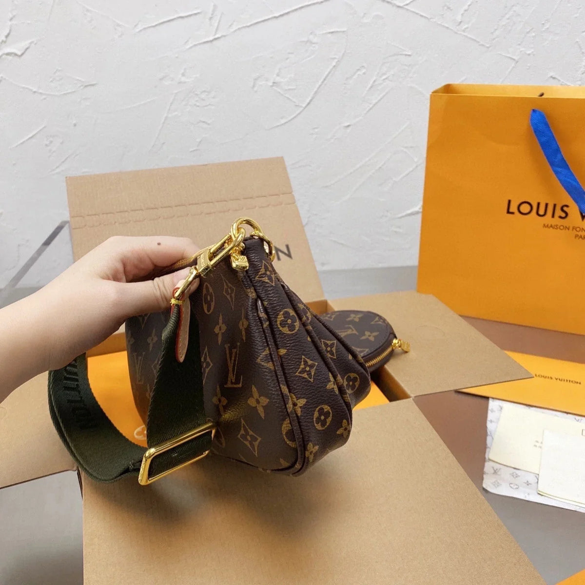 2026 Exquisite+leather+bags-539