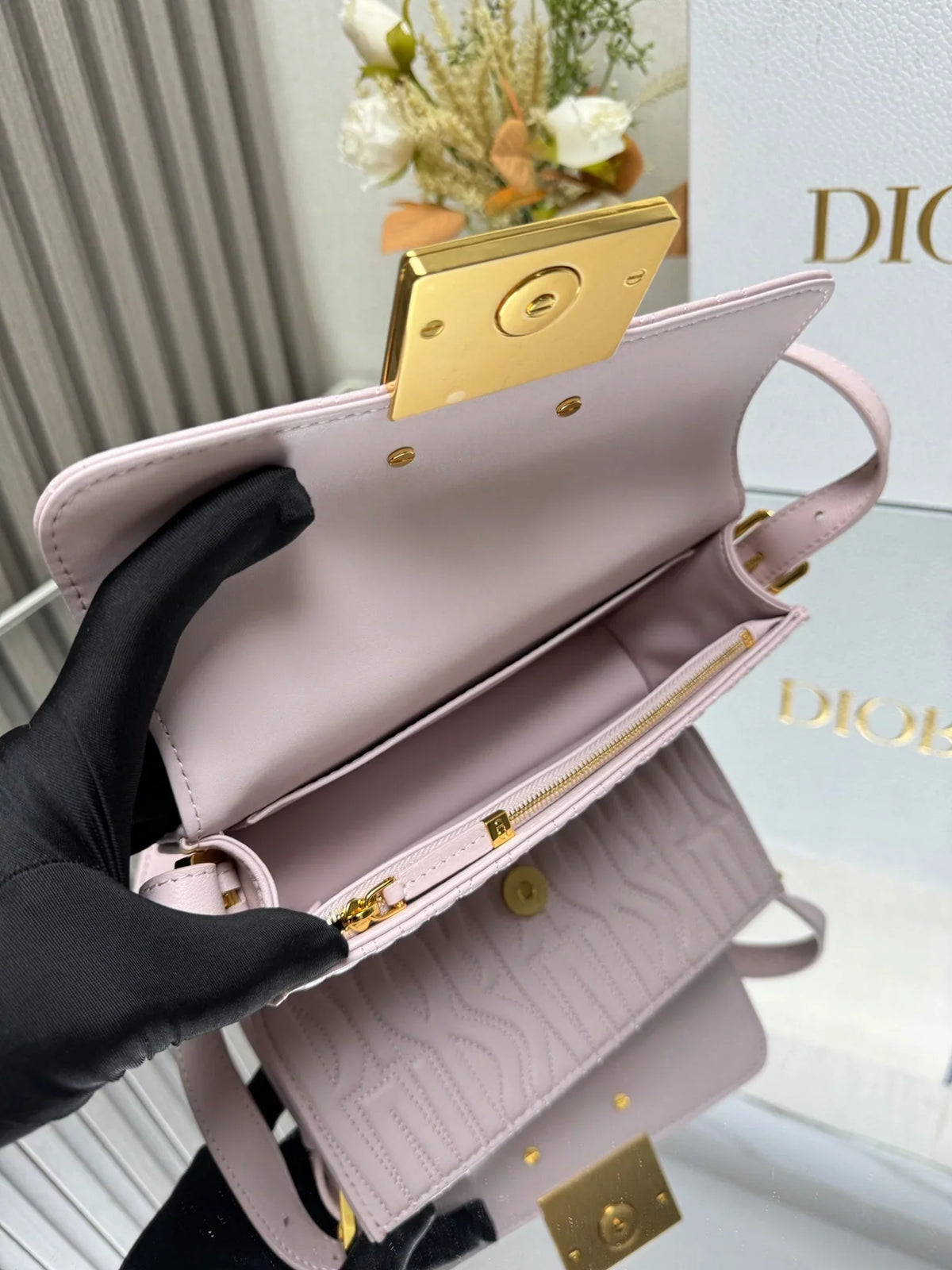2026 Exquisite+leather+bags-367