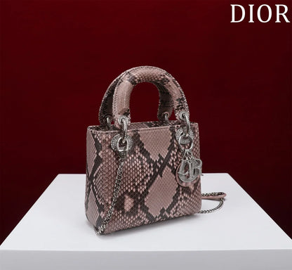 2026 Exquisite+leather+bags-112
