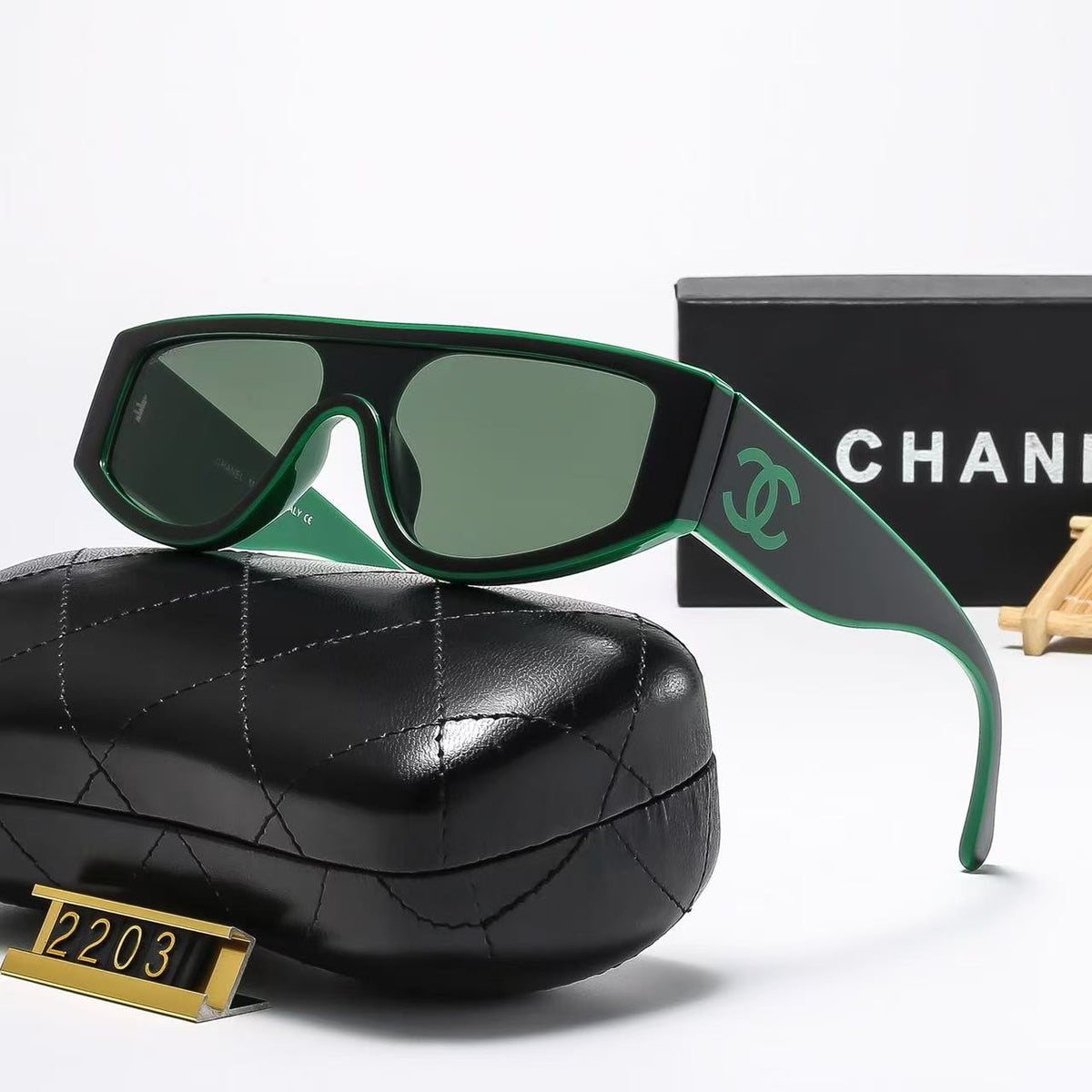 2026 Fashion hot 6 color sunglasses 2203