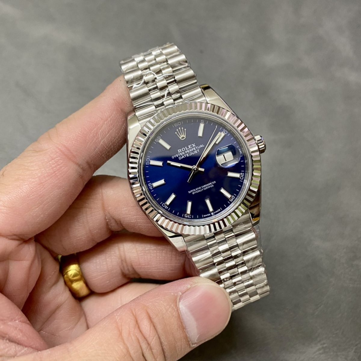 [Super Clone] Regency Classic Date 36 mm Five-Link Fluted Bezel Bright blue Dial 126234 4485
