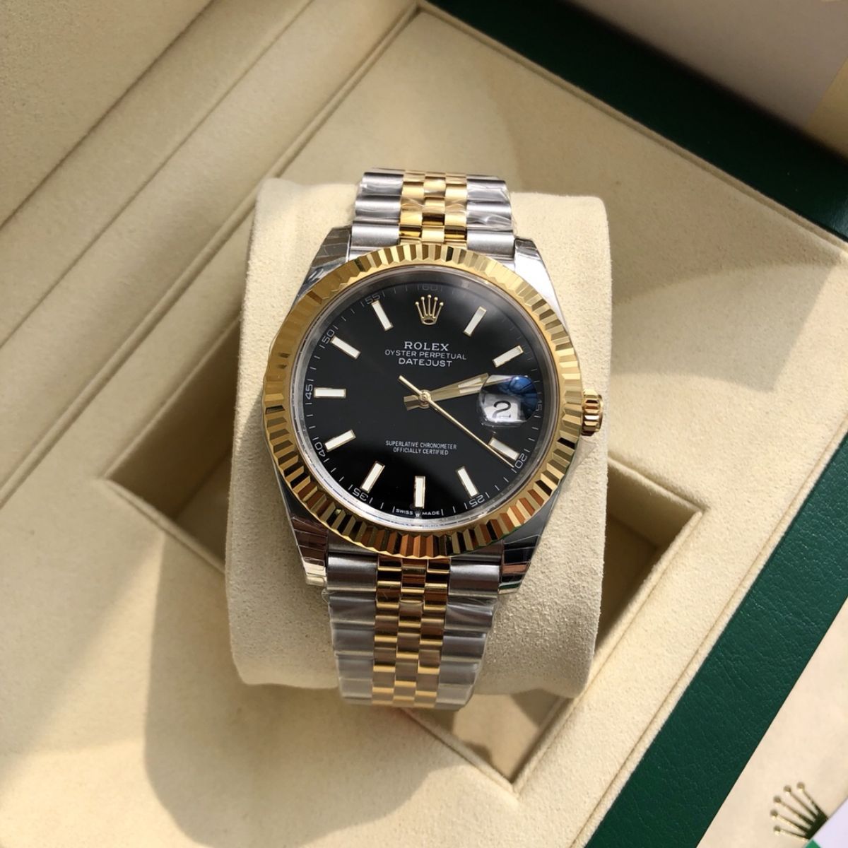 [Super Clone] Regency Classic Date 41 mm Five-Link Fluted Bezel Bright black Dial 126333 4590