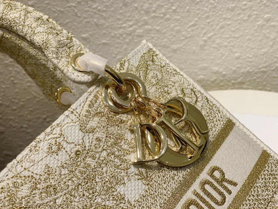 2026 Exquisite+leather+bags-143