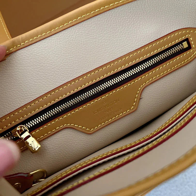 2026 Exquisite+leather+bags-537