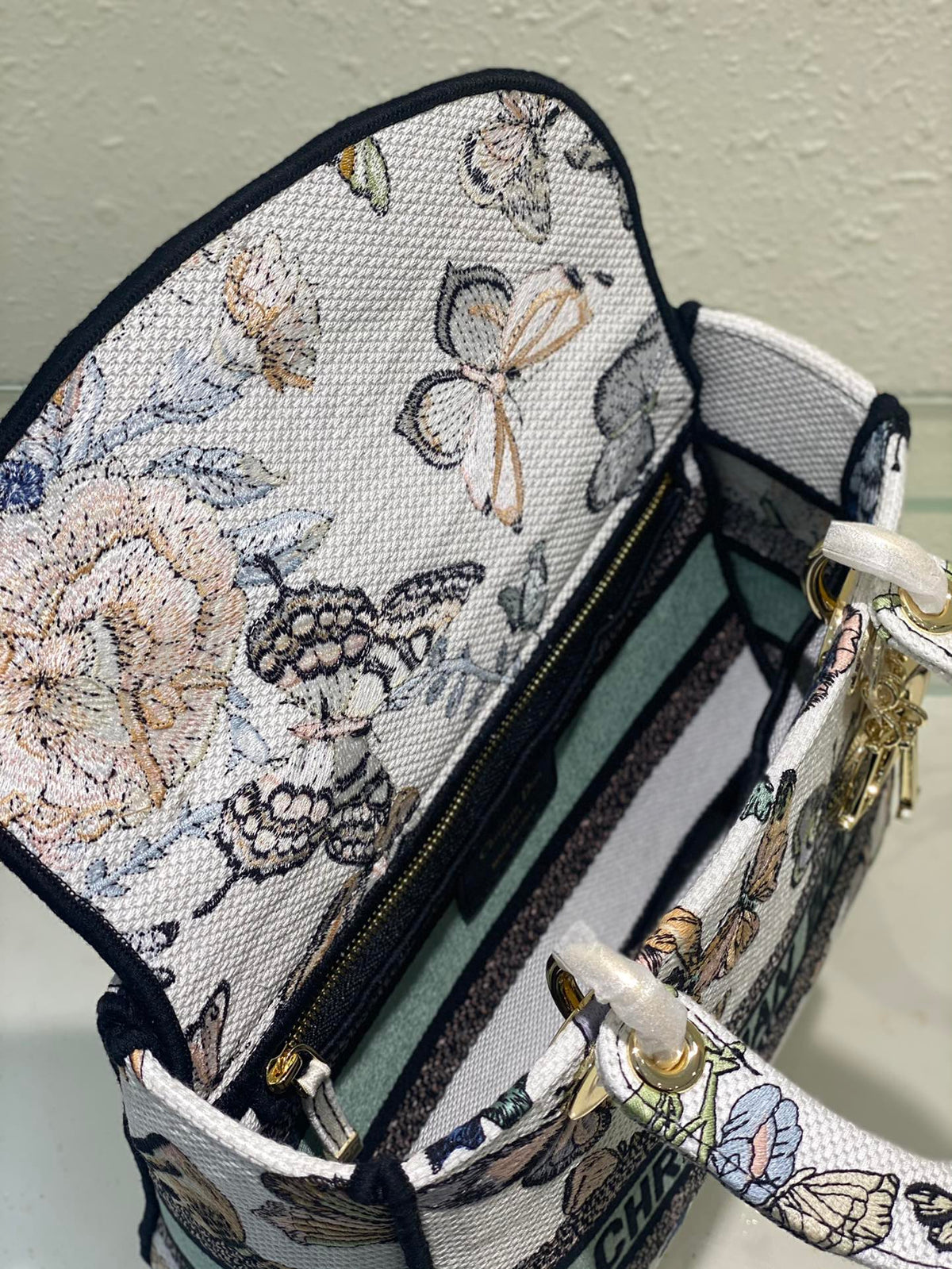 2026 Exquisite+leather+bags-139