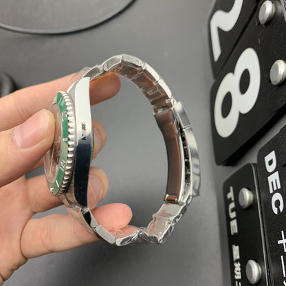 Regency Diver Date 41 mm Timeless Green Bezel Green mint Dial 7613