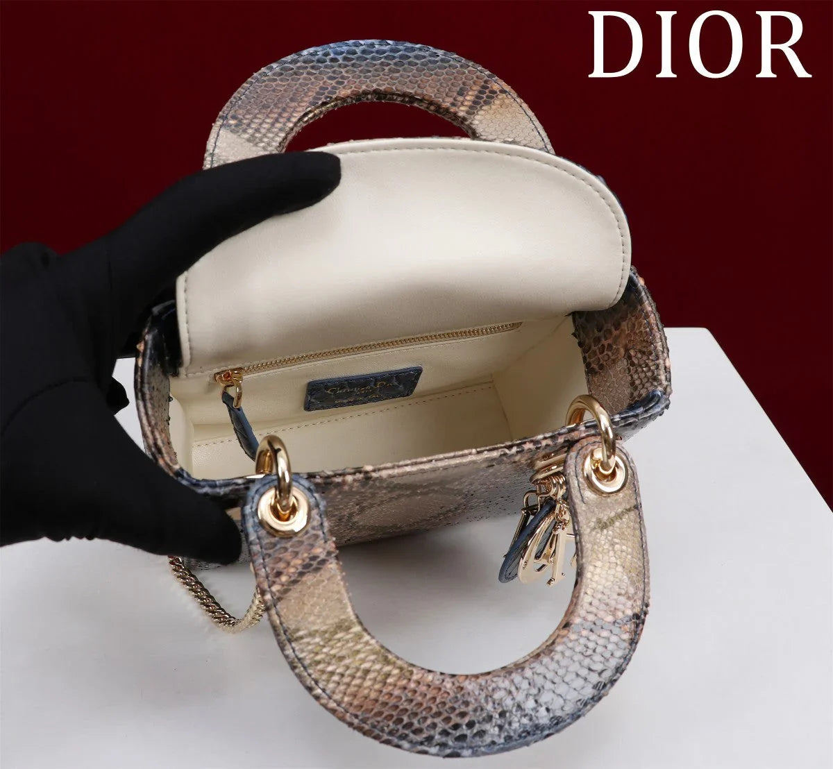 2026 Exquisite+leather+bags-109