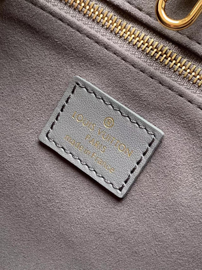 2026 Exquisite+leather+bags-394