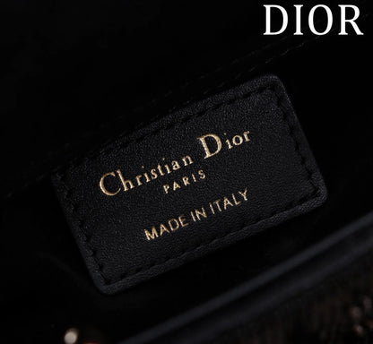 2026 Exquisite+leather+bags-119