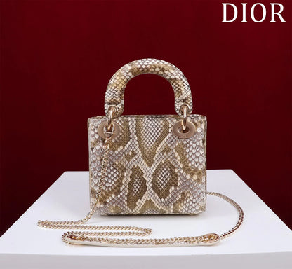 2026 Exquisite+leather+bags-110