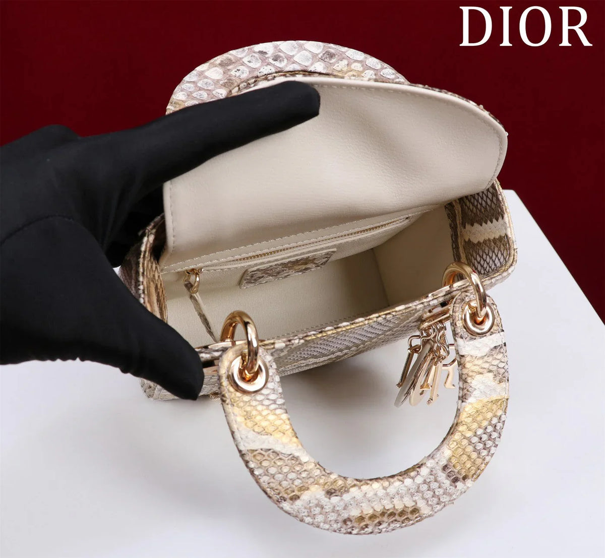 2026 Exquisite+leather+bags-110