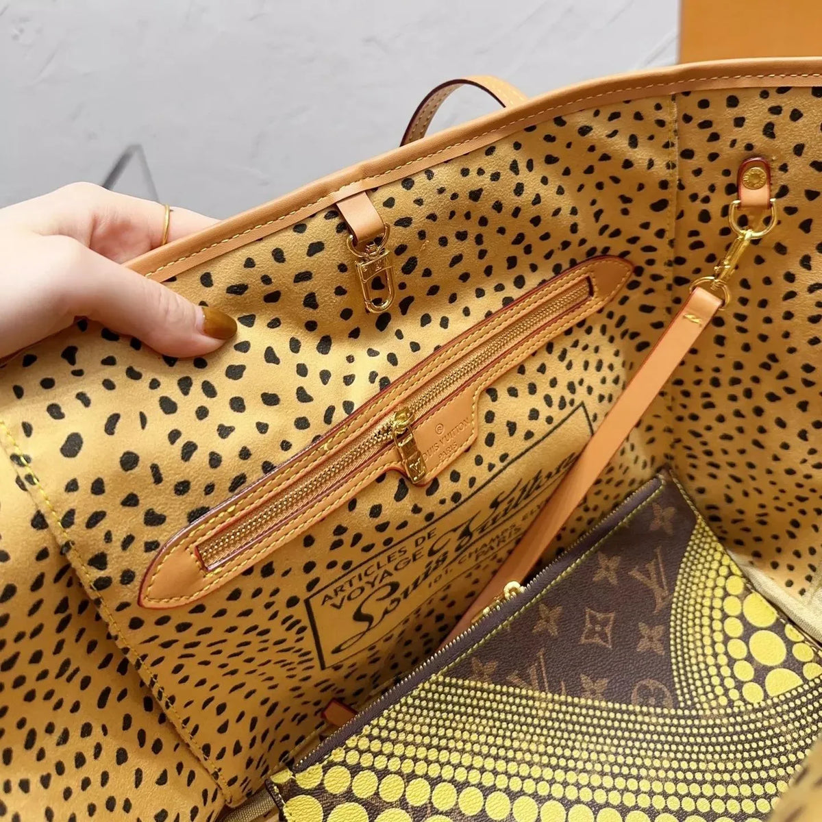 2026 Exquisite+leather+bags-592