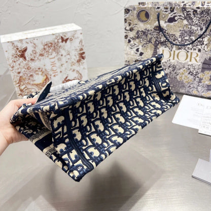 2026 Exquisite+leather+bags-431