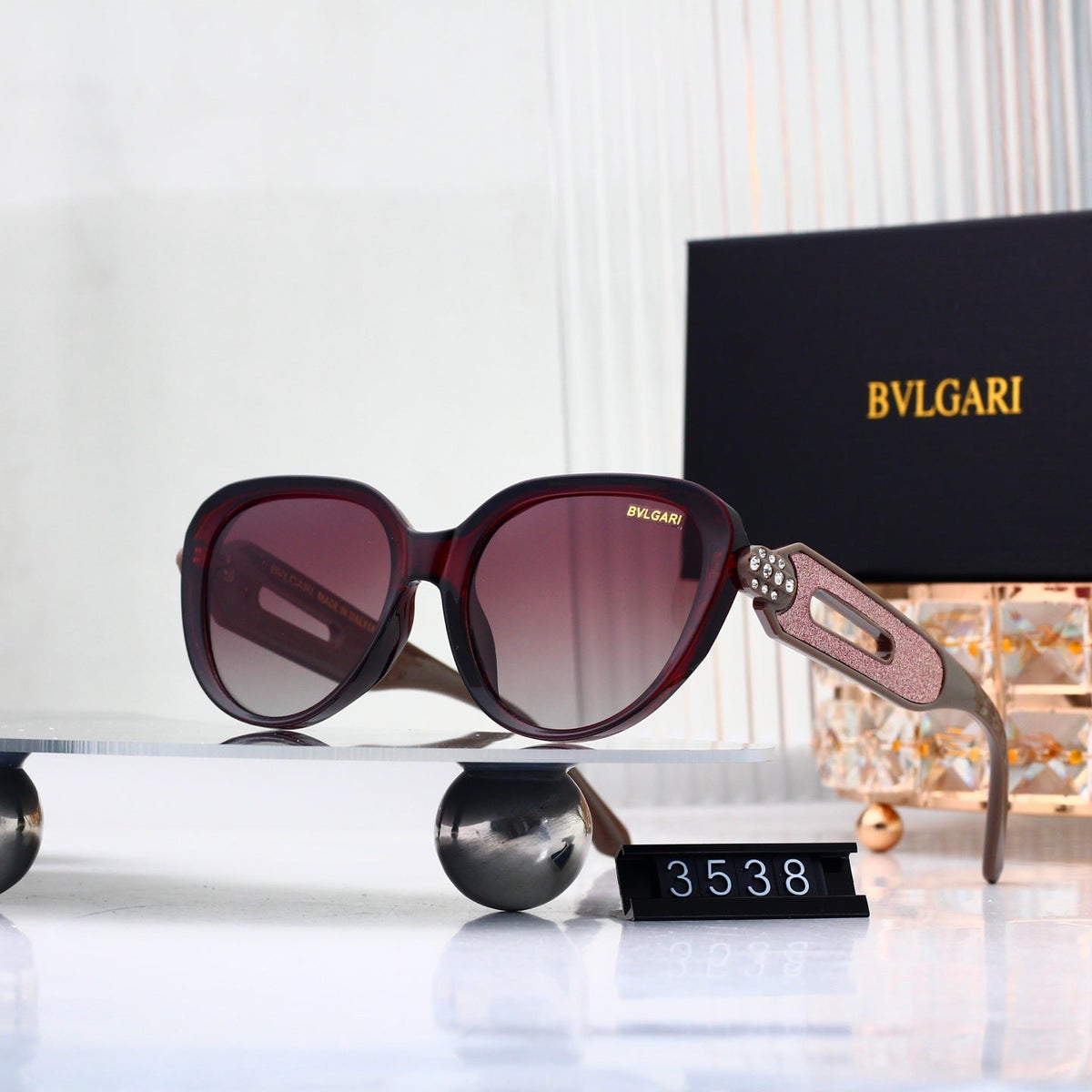 2026 Full Frame Square Gradient Sunglasses