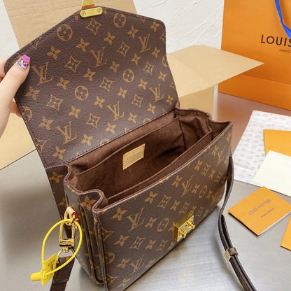 2026 Exquisite+leather+bags-533