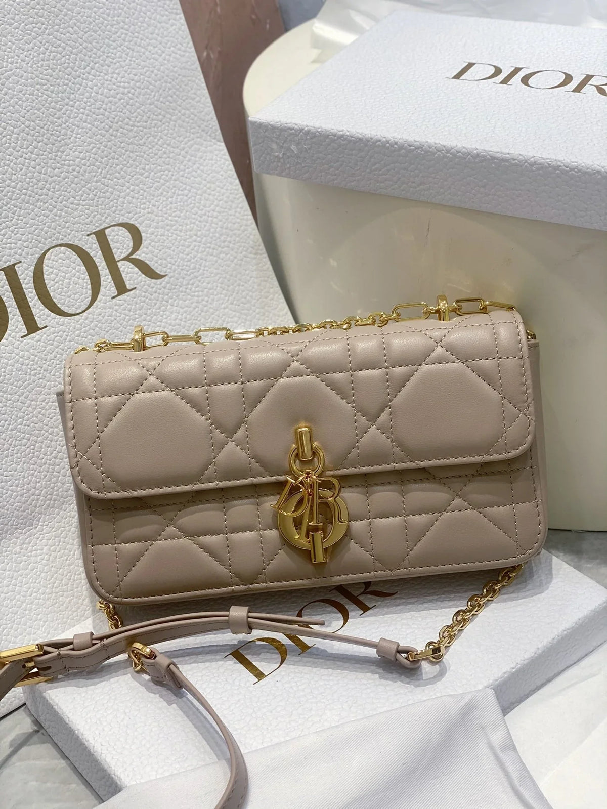 2026 Exquisite+leather+bags-130