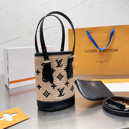 2026 Exquisite+leather+bags-625