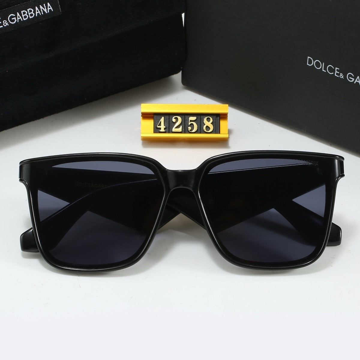 2026 6 colors of fashionable and popular triangle-leg sunglasses  4258