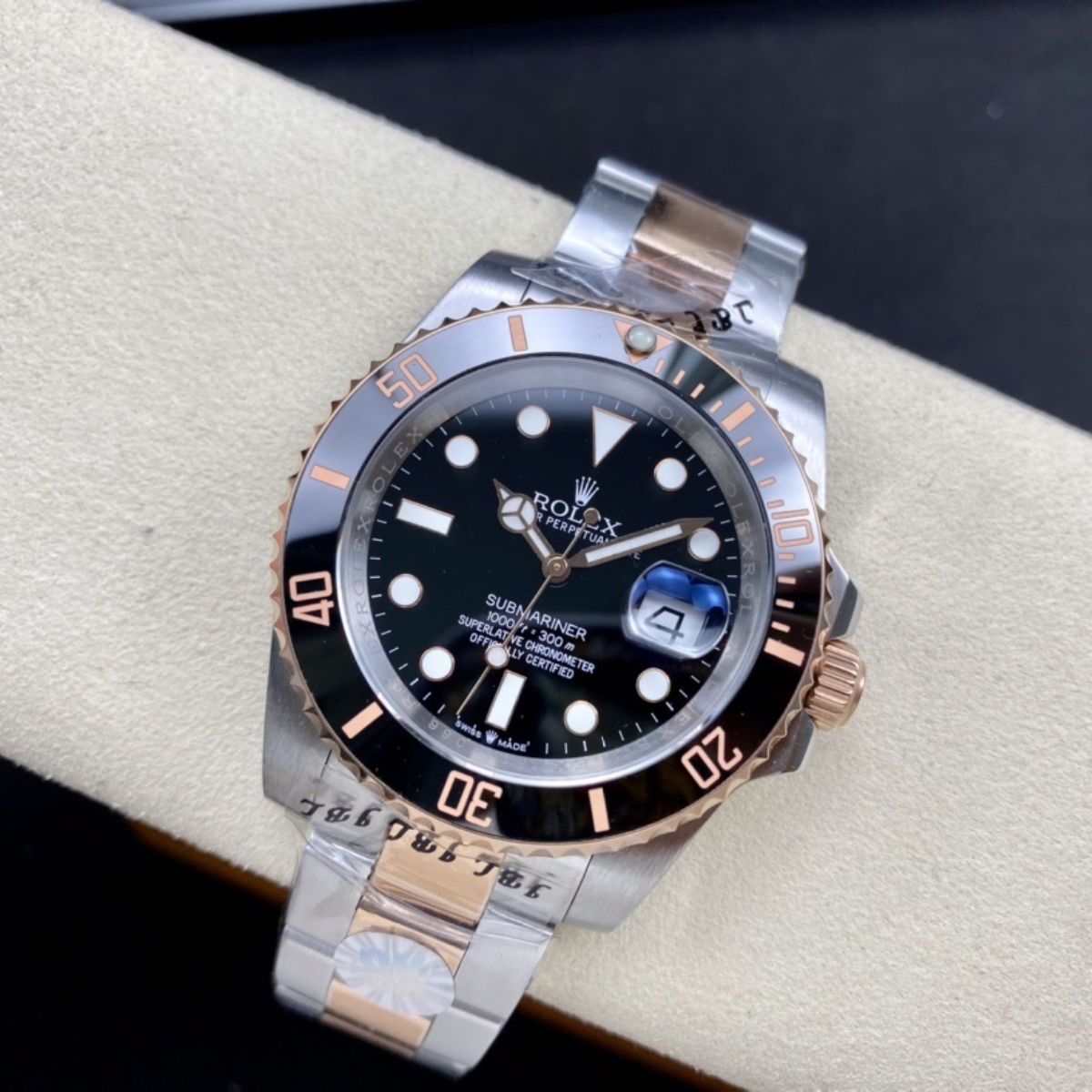 Regency Diver Date 41 mm Timeless Black ceramic Bezel Bright black Dial 5372