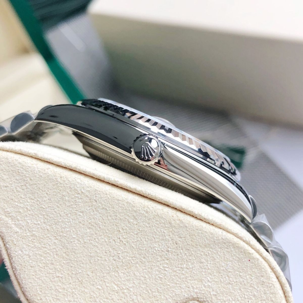 [Super Clone] Regency Classic Date 41 mm Five-Link Fluted Bezel Bright blue Dial 126334 1222