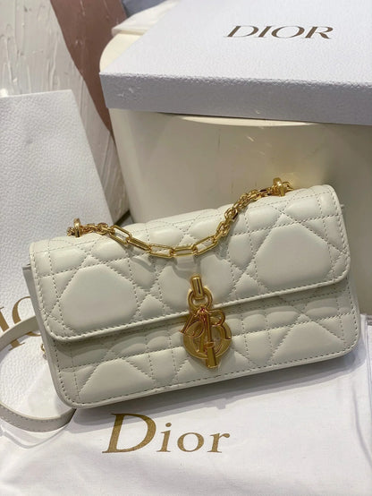 2026 Exquisite+leather+bags-129