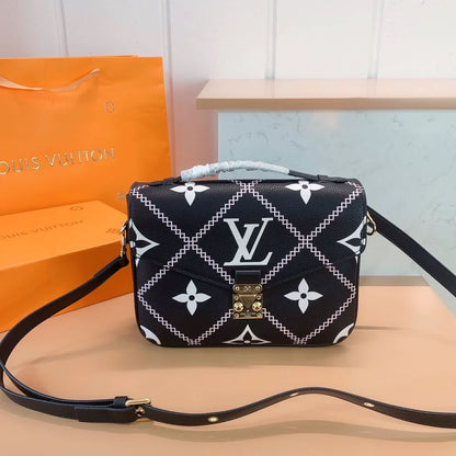 2026 Exquisite+leather+bags-497