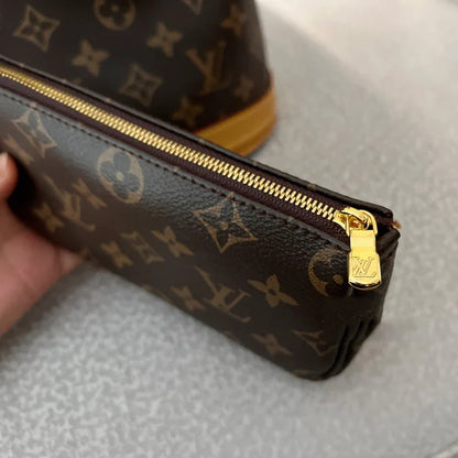 2026 Exquisite+leather+bags-537