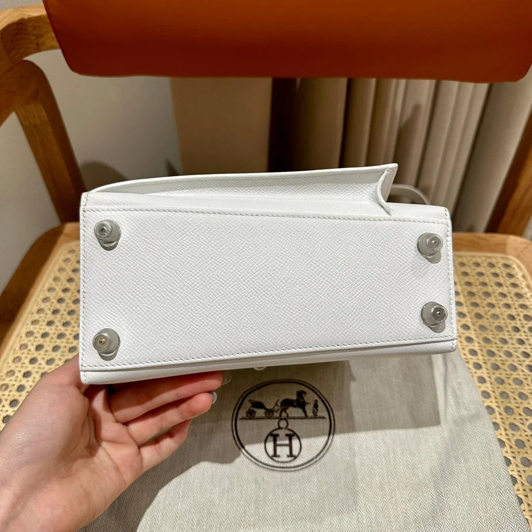 2026 Exquisite+leather+bags-32